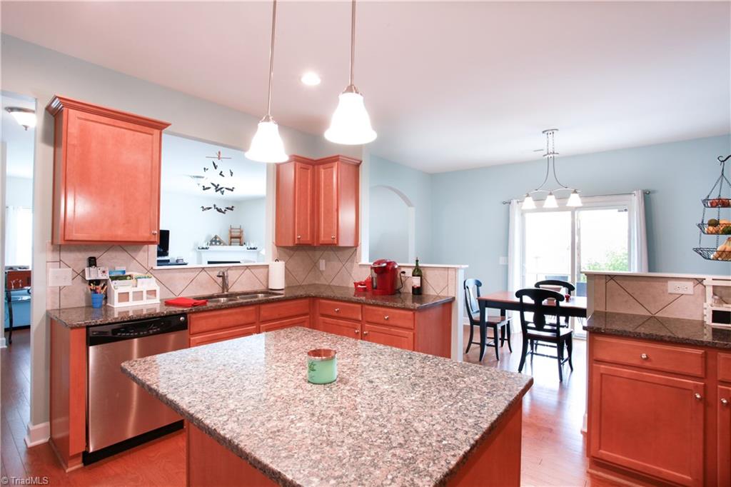 5412 Broadleaf Road Summerfield, NC 27358 - Photo 11 of 30 Gallery Image 11