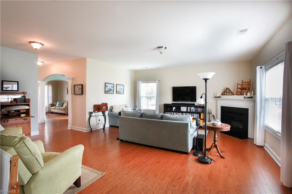 Gallery Image 7