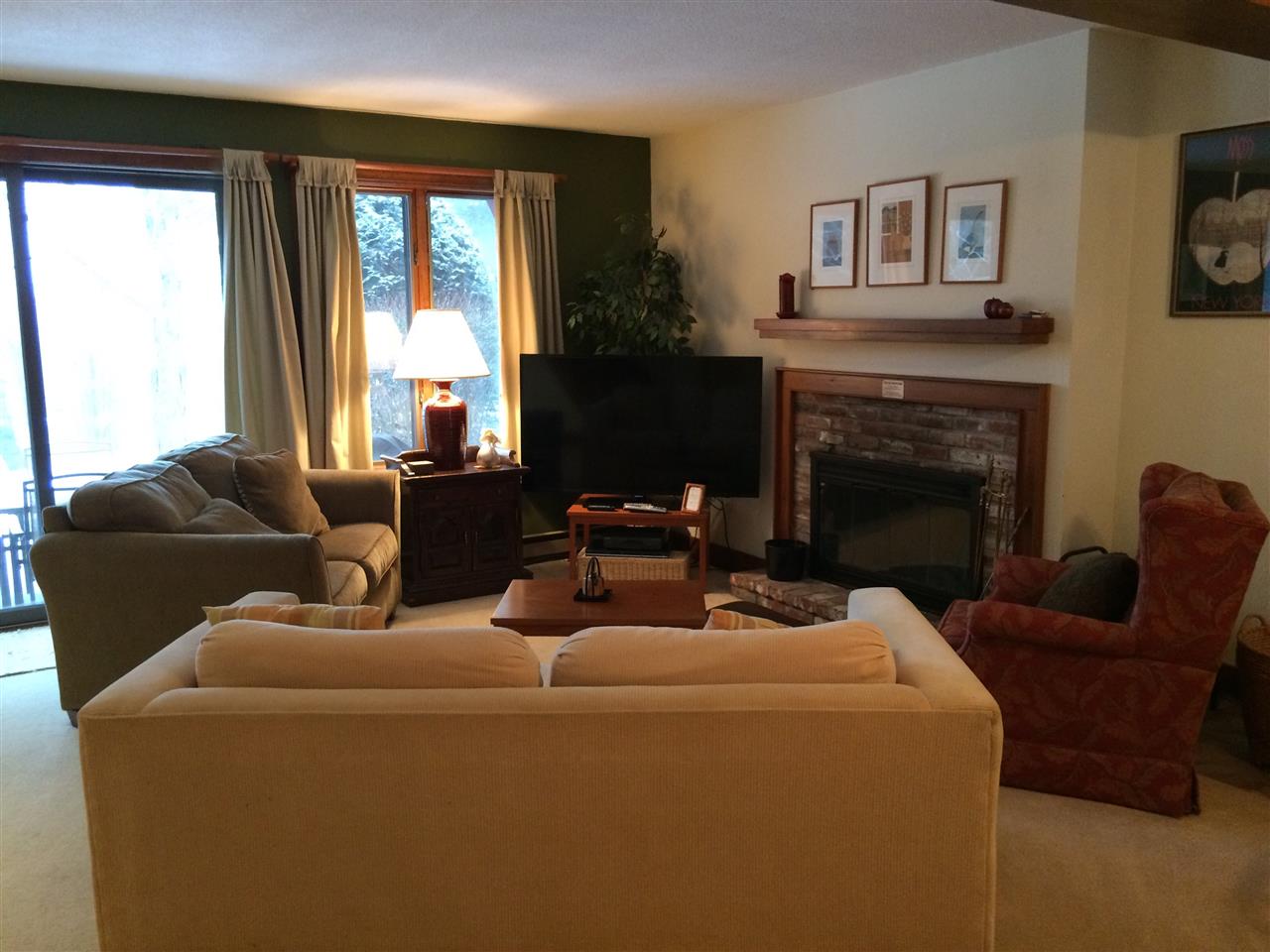 203 Lyman Batcheller Road, Unit 11B Hartford, VT 05059 - Photo 4 of 14 Gallery Image 4