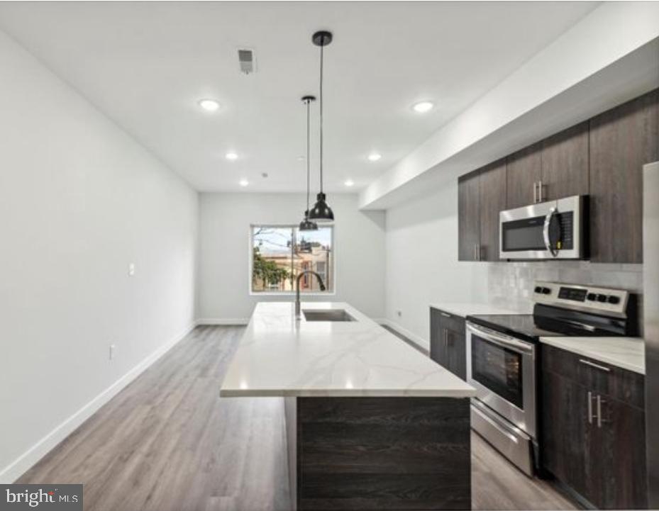 2453 North 6th Street Philadelphia, PA 19133 - Photo 2 of 14