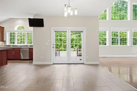 $1,100,000 | 200 Swift Creek Crossing, Durham, NC 27713