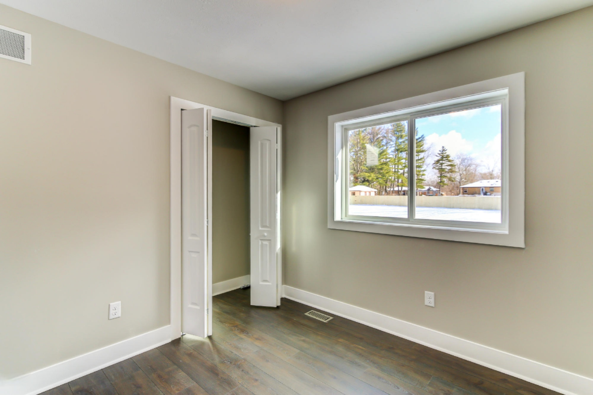 2902 Remy Court Northeast Grand Rapids, MI 49505 - Photo 15 of 41 2nd Bedroom