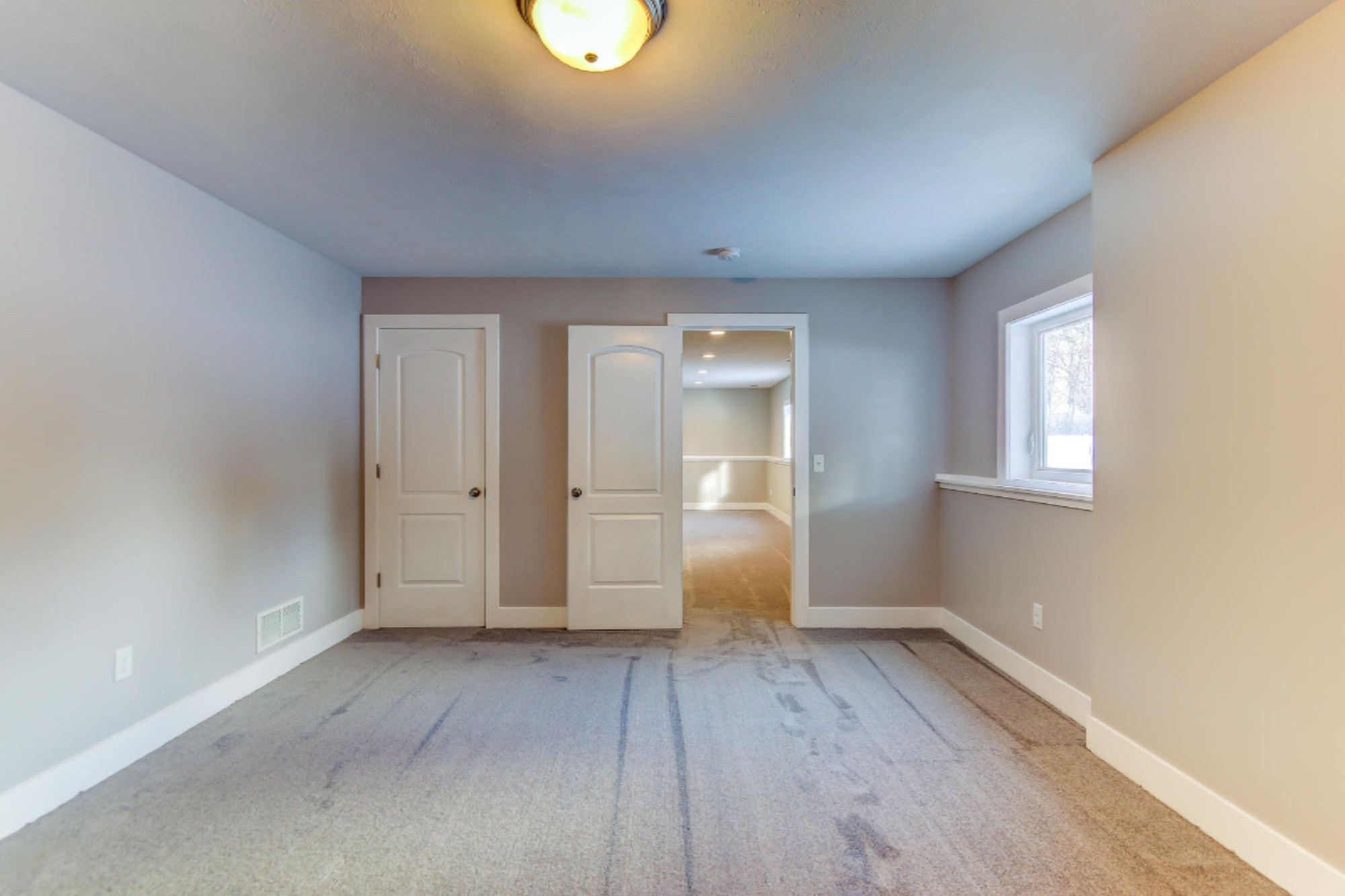 2902 Remy Court Northeast Grand Rapids, MI 49505 - Photo 28 of 41 LL 4th Bedroom