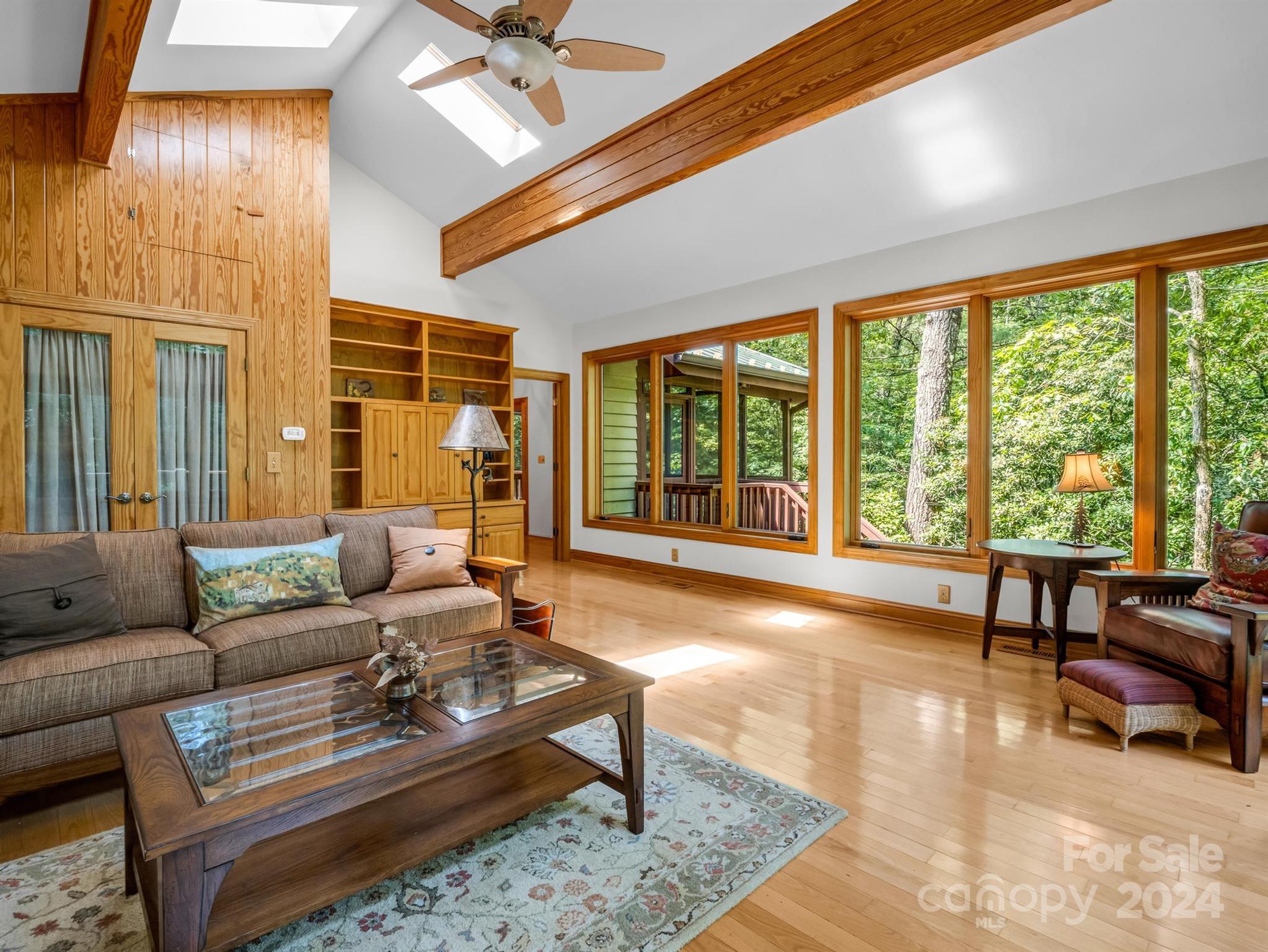 521 Oriole Road Brevard, NC 28712 - Photo 23 of 39 Gallery Image 23