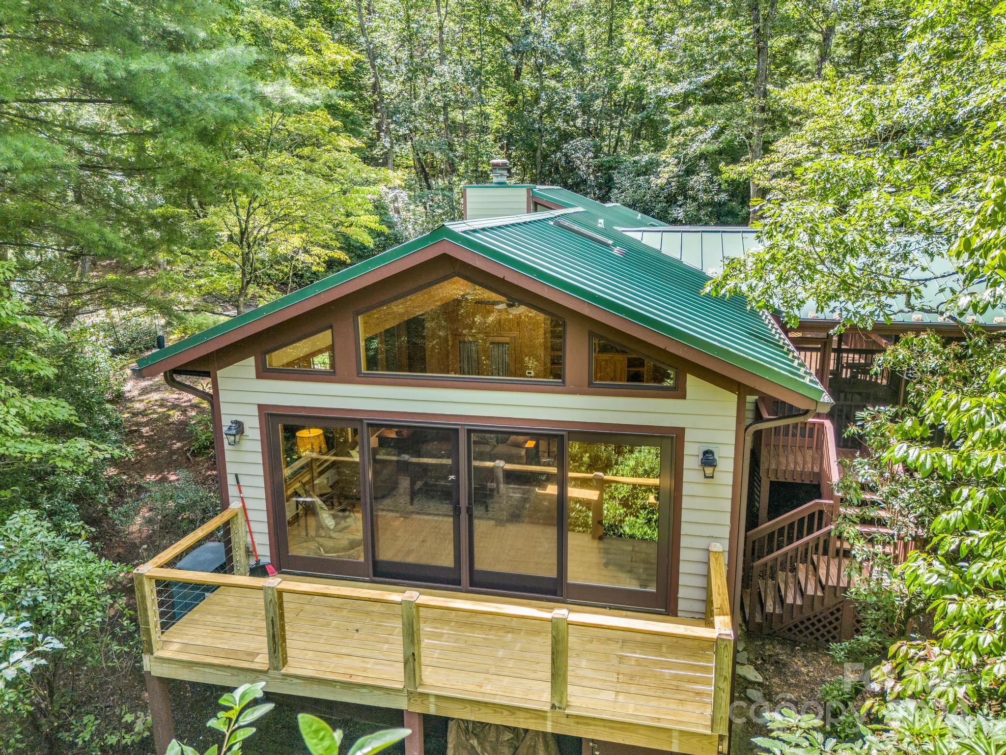 521 Oriole Road Brevard, NC 28712 - Photo 25 of 39 Gallery Image 25