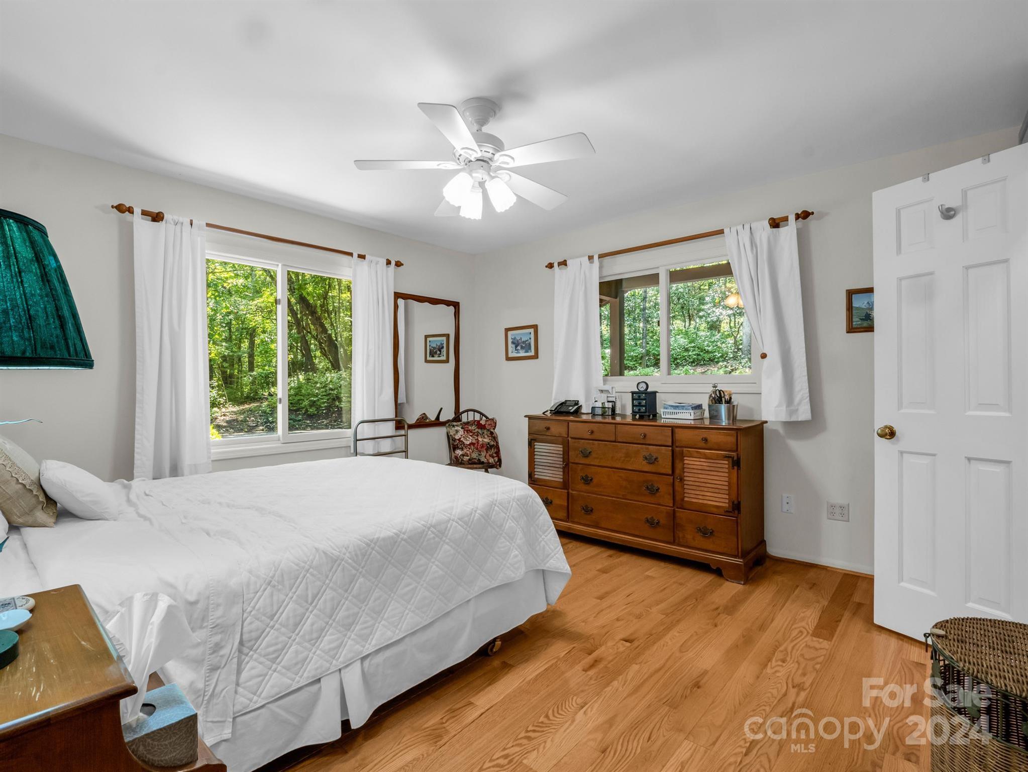 521 Oriole Road Brevard, NC 28712 - Photo 26 of 39 Gallery Image 26