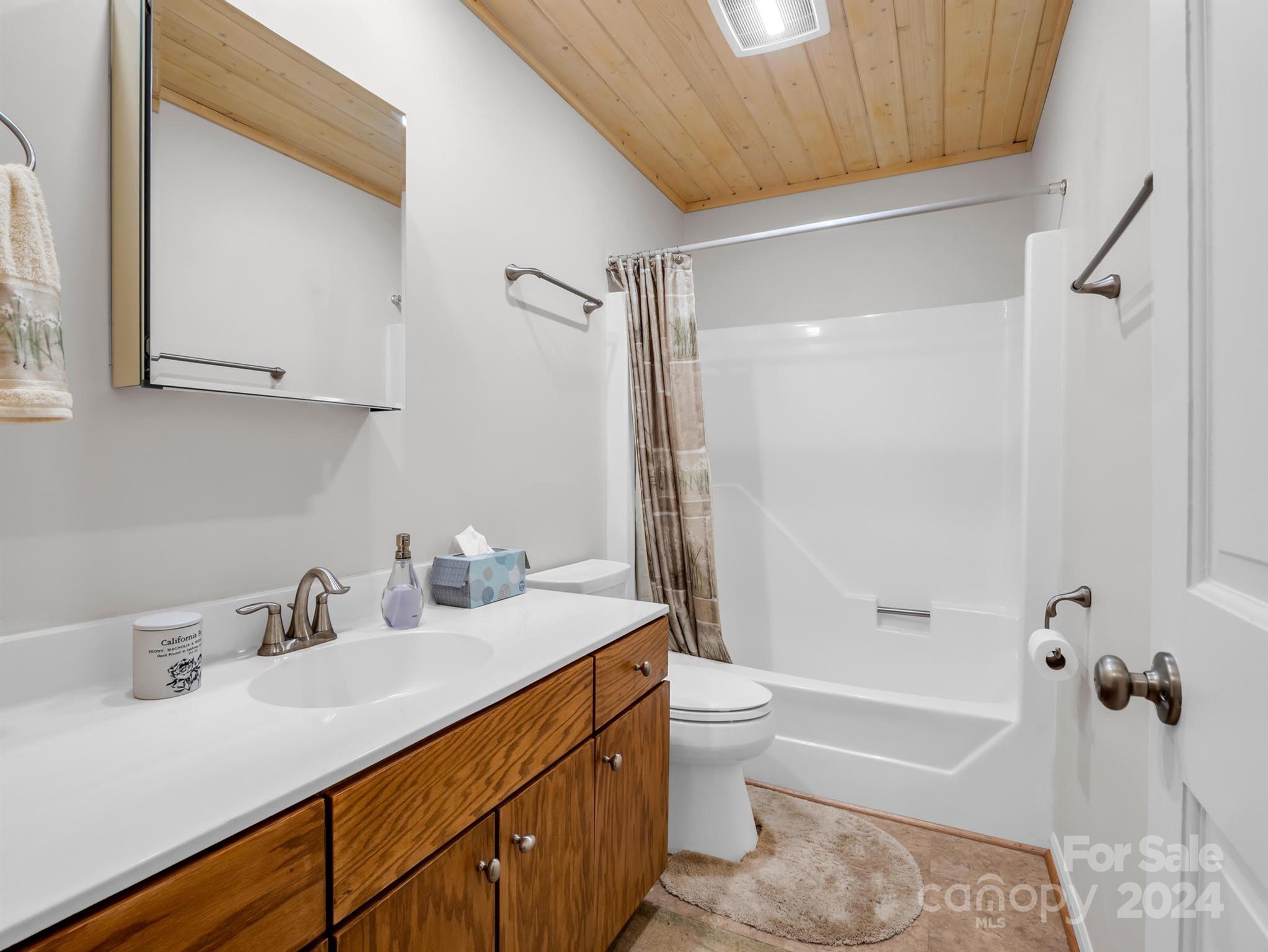 521 Oriole Road Brevard, NC 28712 - Photo 31 of 39 Gallery Image 31