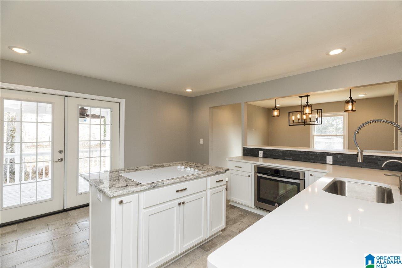 2301 Crossgate Trail Birmingham, AL 35216 - Photo 12 of 31