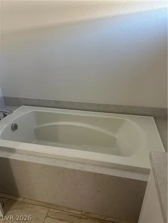 $2,750 | 2570 Apricot Lane, Las Vegas, NV 89108