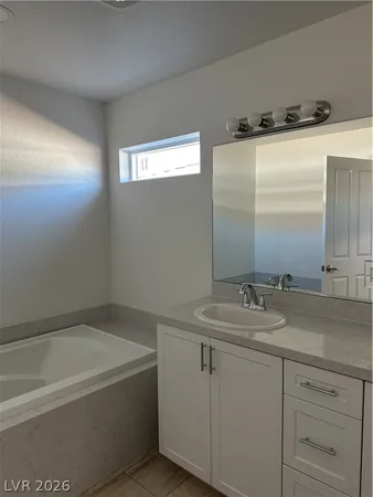 $2,750 | 2570 Apricot Lane, Las Vegas, NV 89108