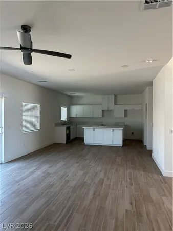 $2,750 | 2570 Apricot Lane, Las Vegas, NV 89108