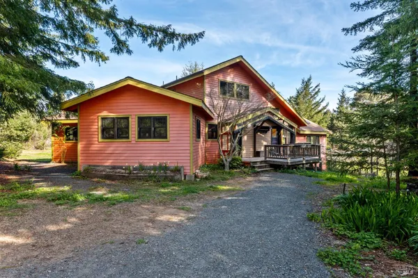 $650,000 | 27851 Tenmile Road, Gualala, CA 95445