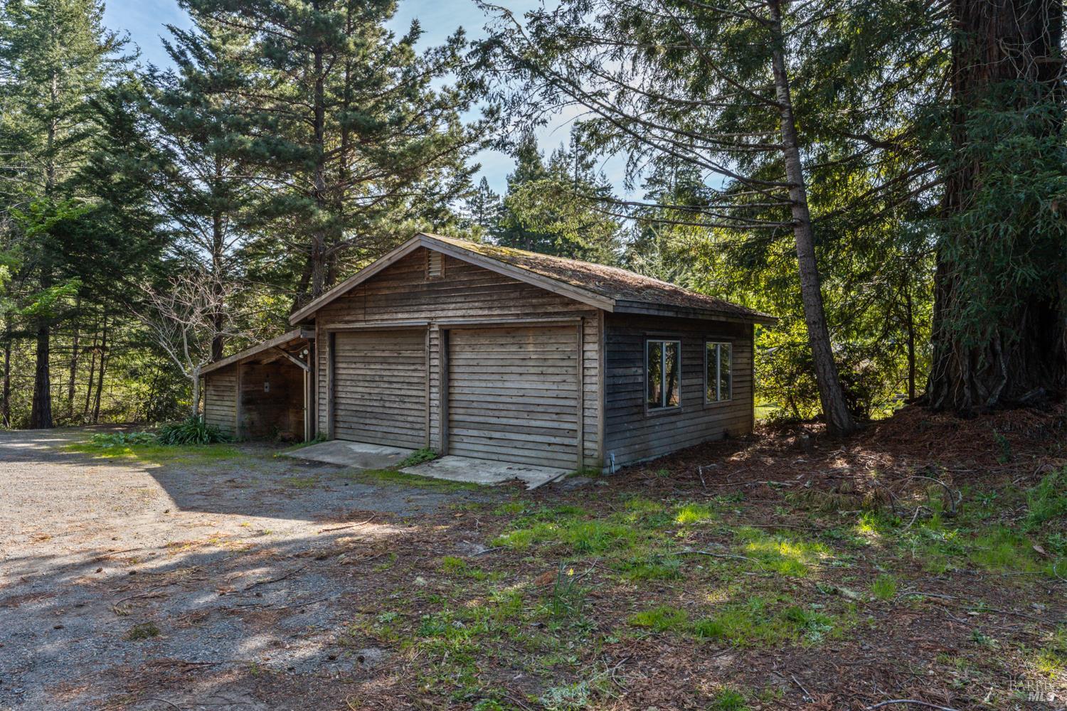 27851 Tenmile Road Gualala, CA 95445 - Photo 28 of 34 Unpermitted Garage