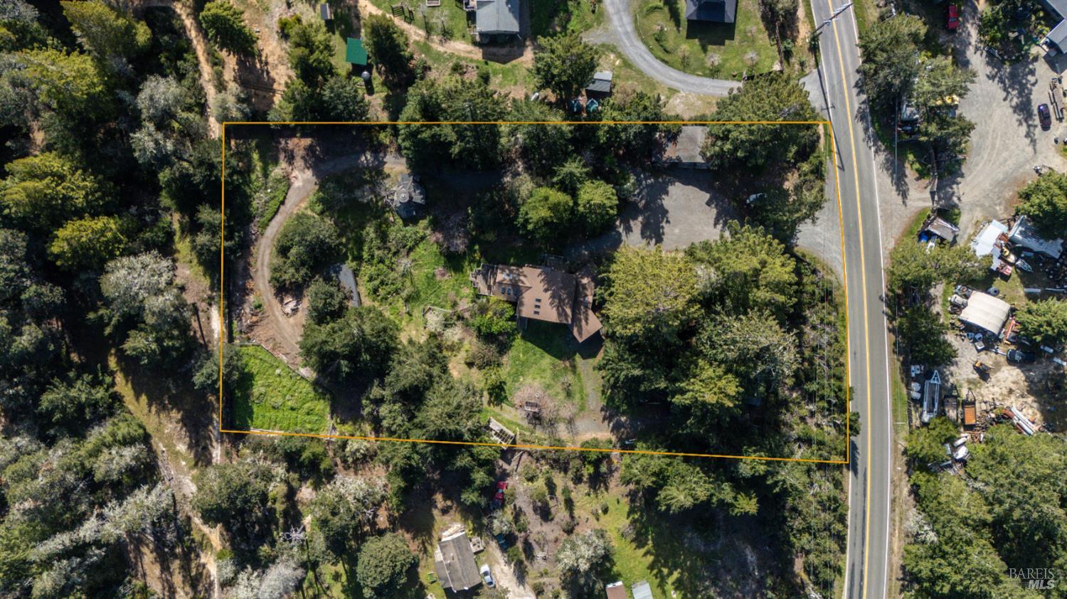 27851 Tenmile Road Gualala, CA 95445 - Photo 32 of 34