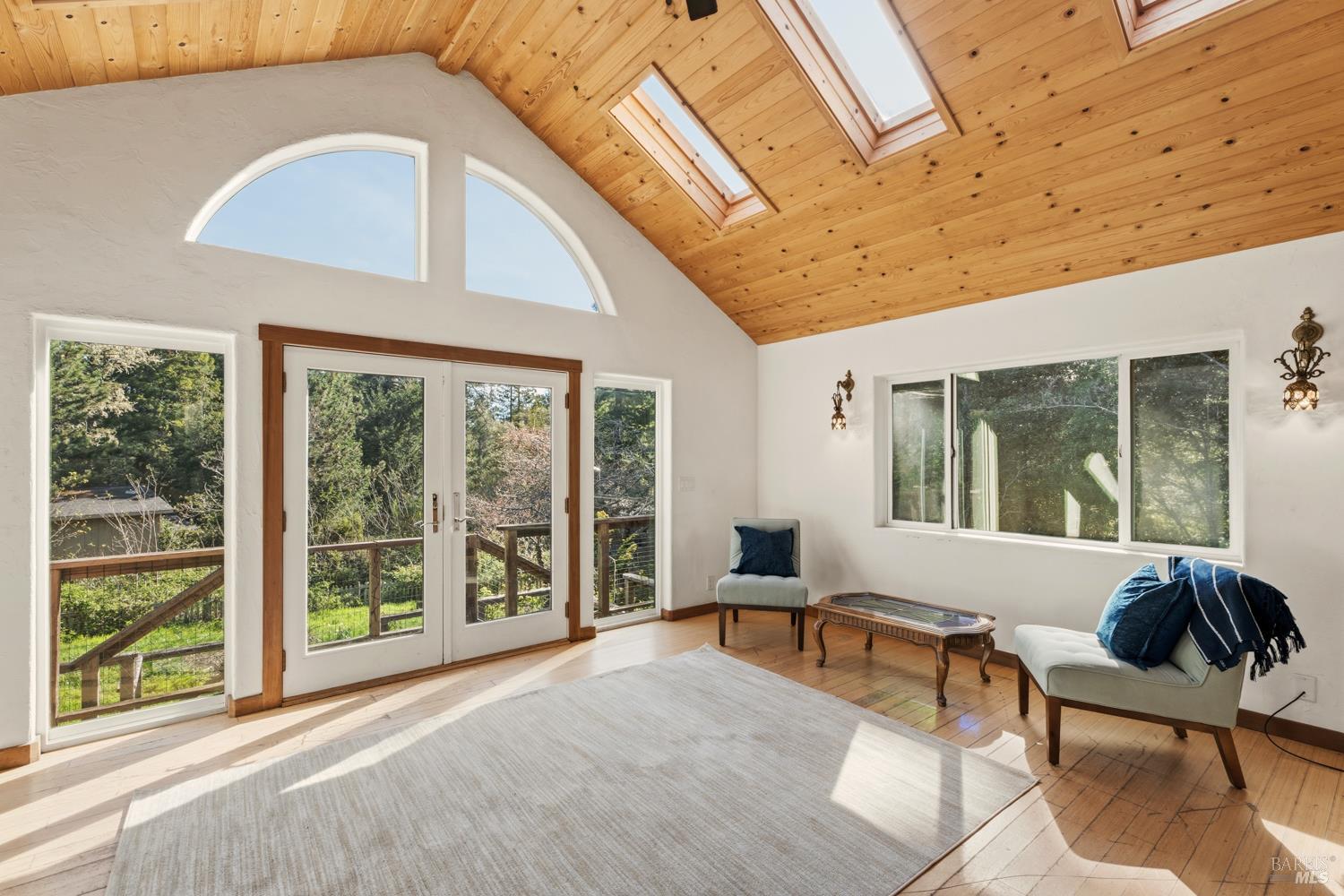 27851 Tenmile Road Gualala, CA 95445 - Photo 8 of 34