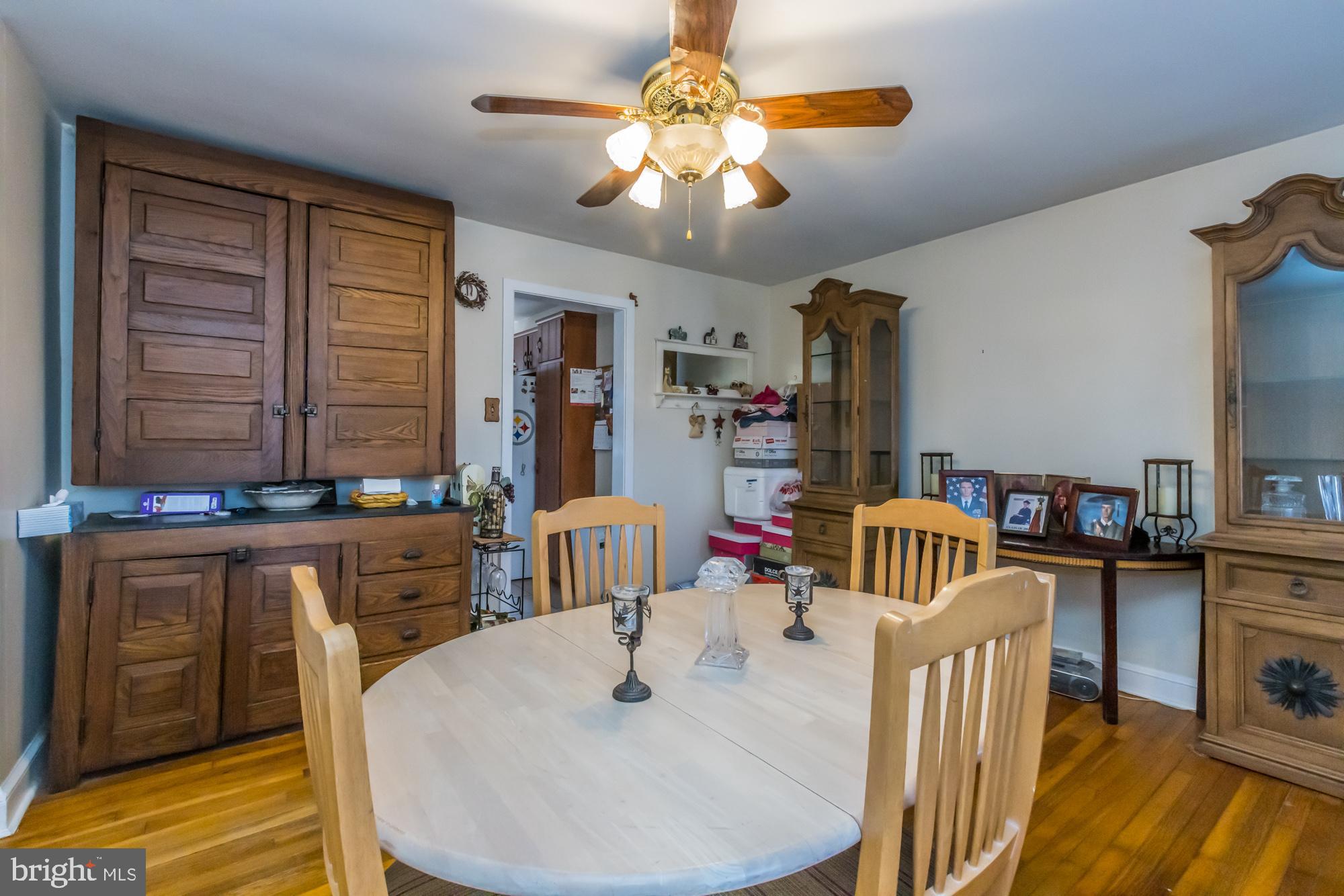 2560 Strasburg Road Coatesville, PA 19320 - Photo 12 of 49 East side dining area