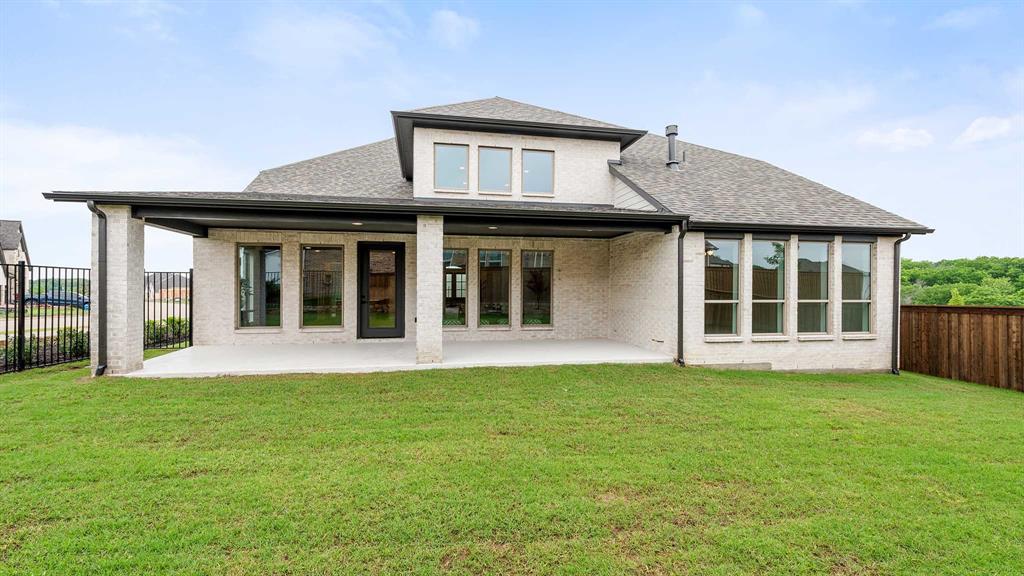 854 Stoney Bridge Way Lavon, TX 75166 - Photo 22 of 36 a view of a house with yard and porch