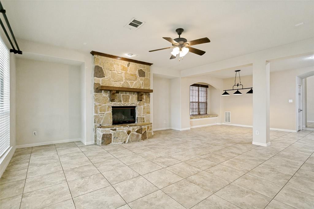 1148 Amy Drive Allen, TX 75013 - Photo 6 of 12
