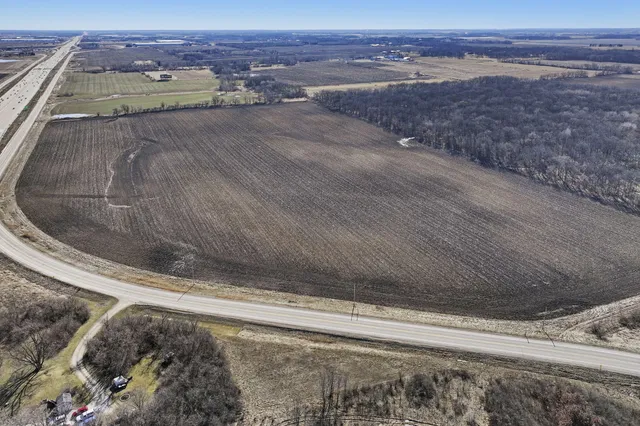 $10,800,000 | Lt1 West Frontage Road, Sturtevant, WI 53177