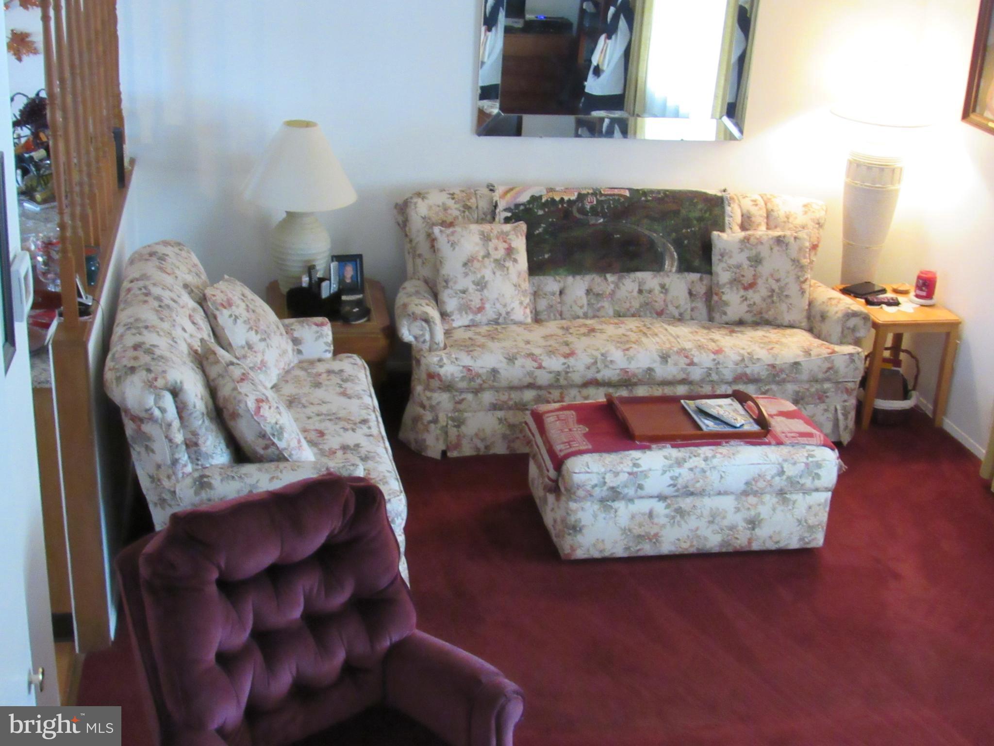 1720 Weyburn Road Baltimore, MD 21237 - Photo 19 of 30 Living Room
