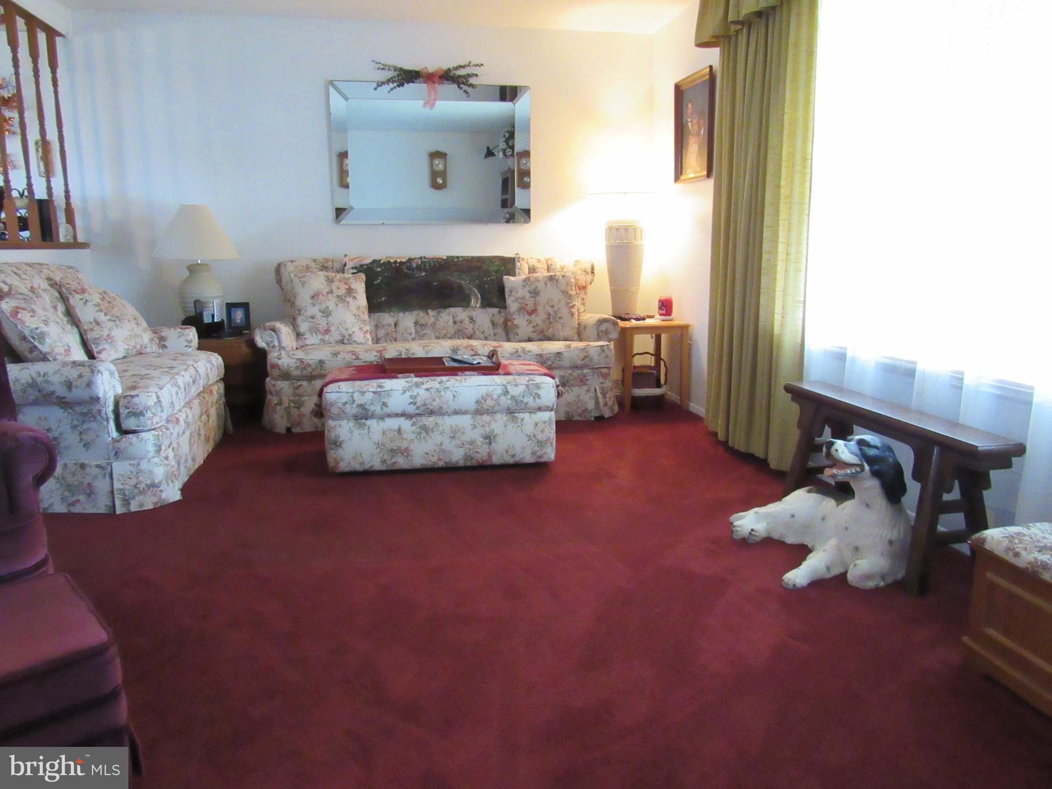 1720 Weyburn Road Baltimore, MD 21237 - Photo 21 of 30 Living Room