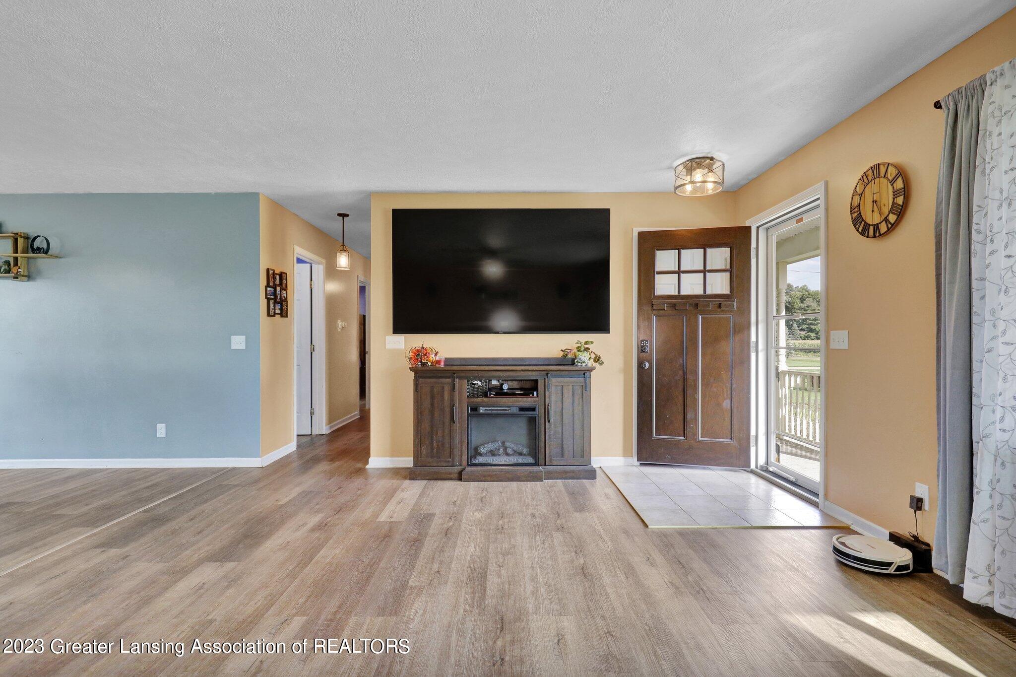 4141 East Jason Road St. Johns, MI 48879 - Photo 14 of 37 5-web-or-mls-Open Ended Media-4