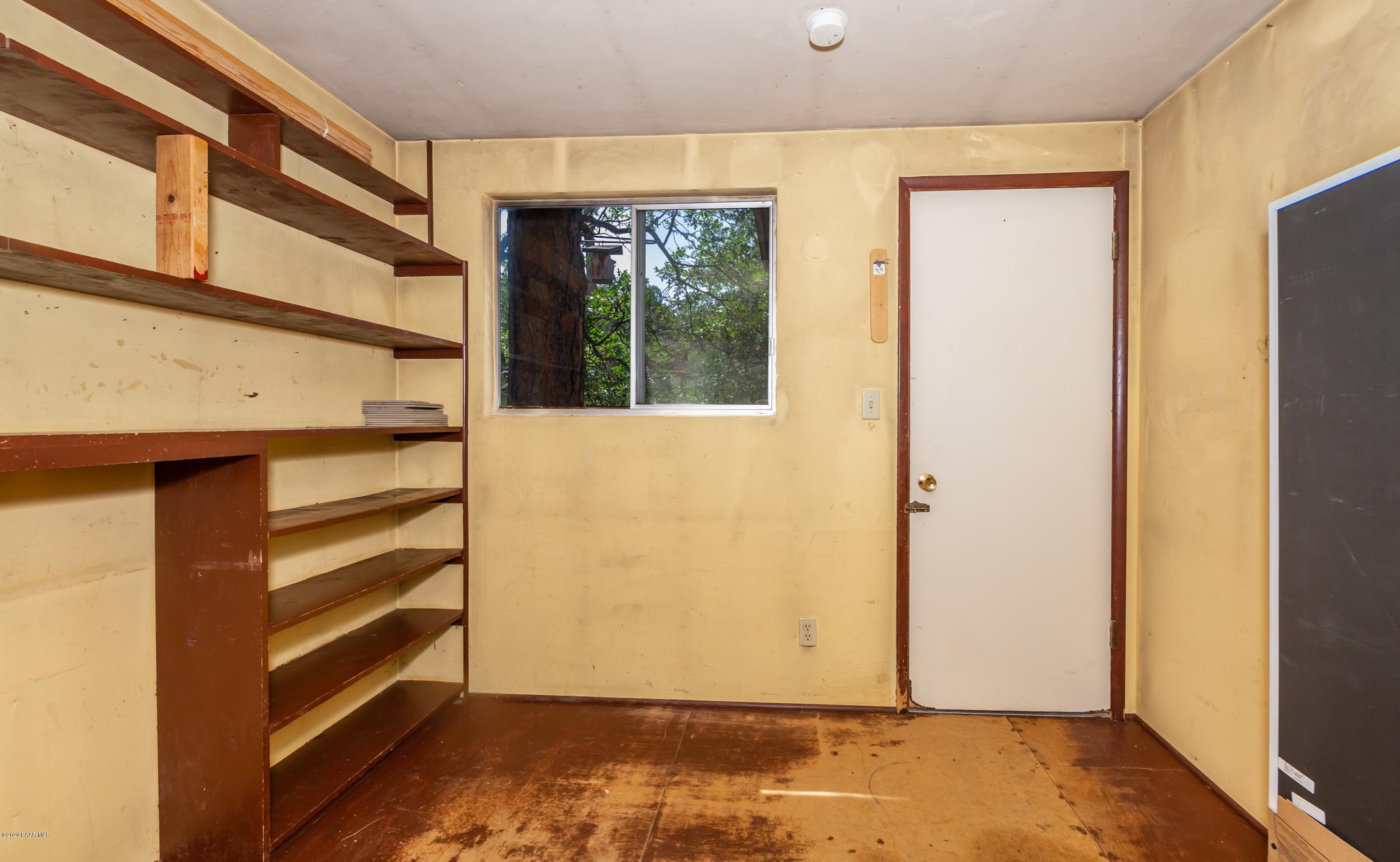 2280 Thumb Butte Road Prescott, AZ 86305 - Photo 12 of 18 012_Laundry Room And Pantry