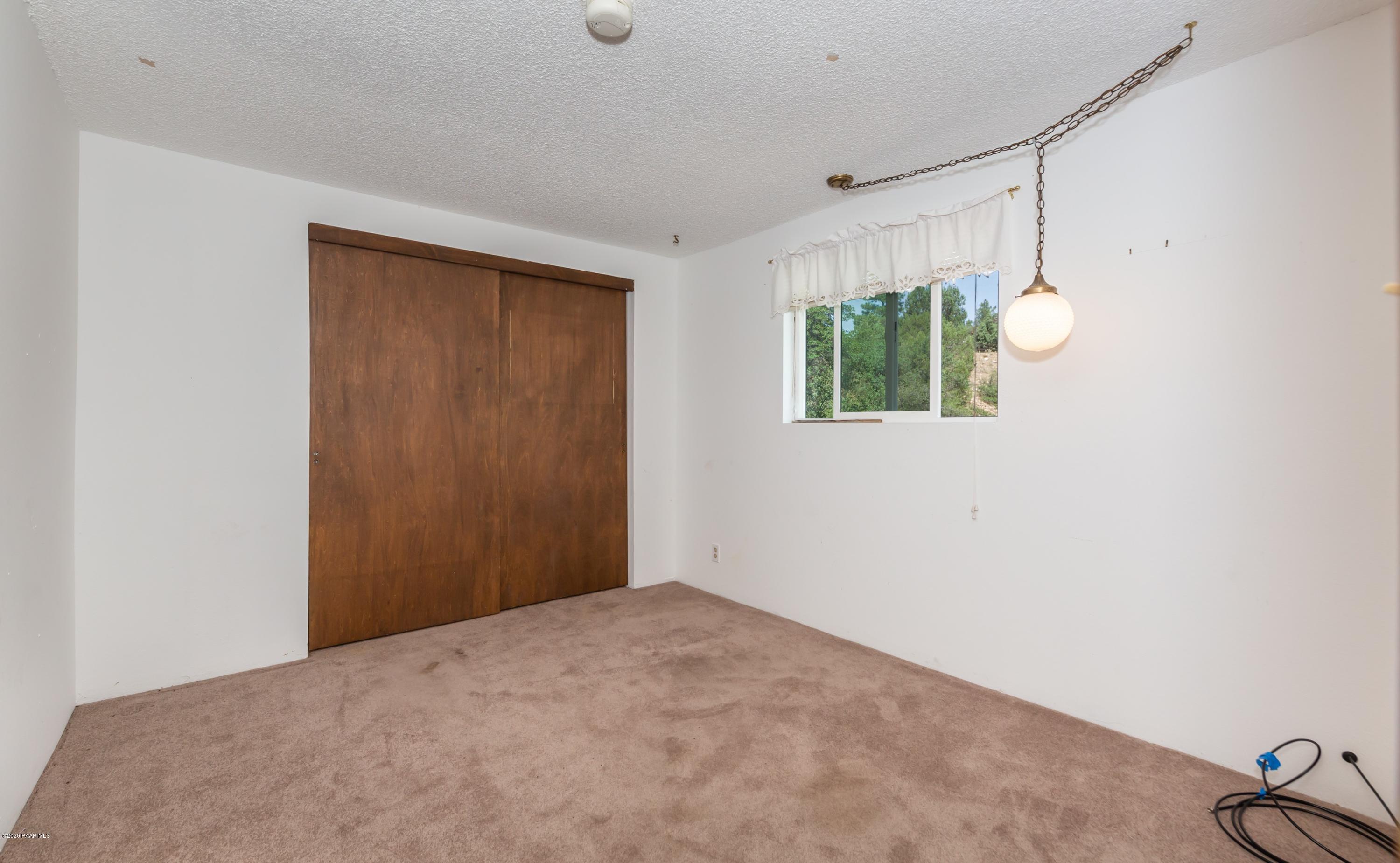 2280 Thumb Butte Road Prescott, AZ 86305 - Photo 8 of 18 008_Bedoom 1