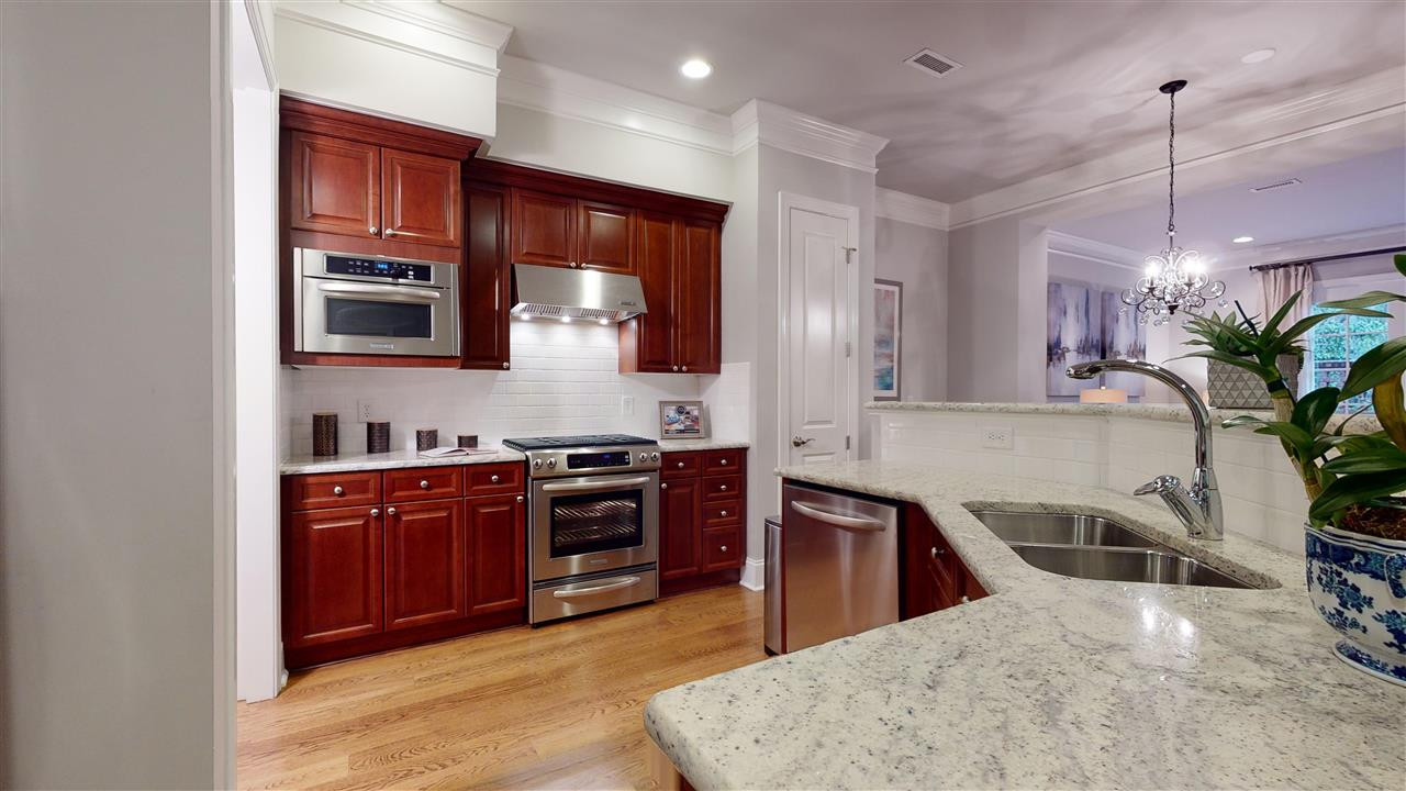 3607 Rolston Drive Raleigh, NC 27609 - Photo 10 of 29 Photo 10
