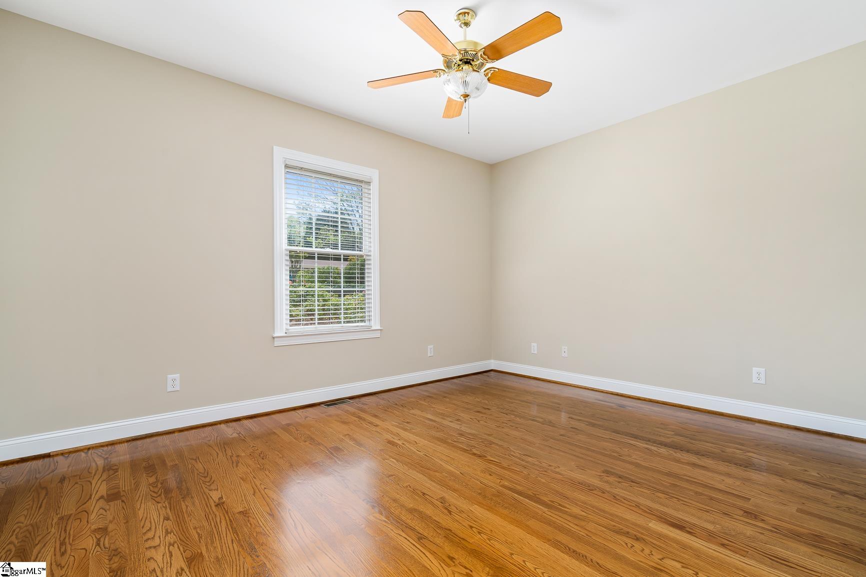 222 Sheffield Road Greer, SC 29651 - Photo 15 of 36
