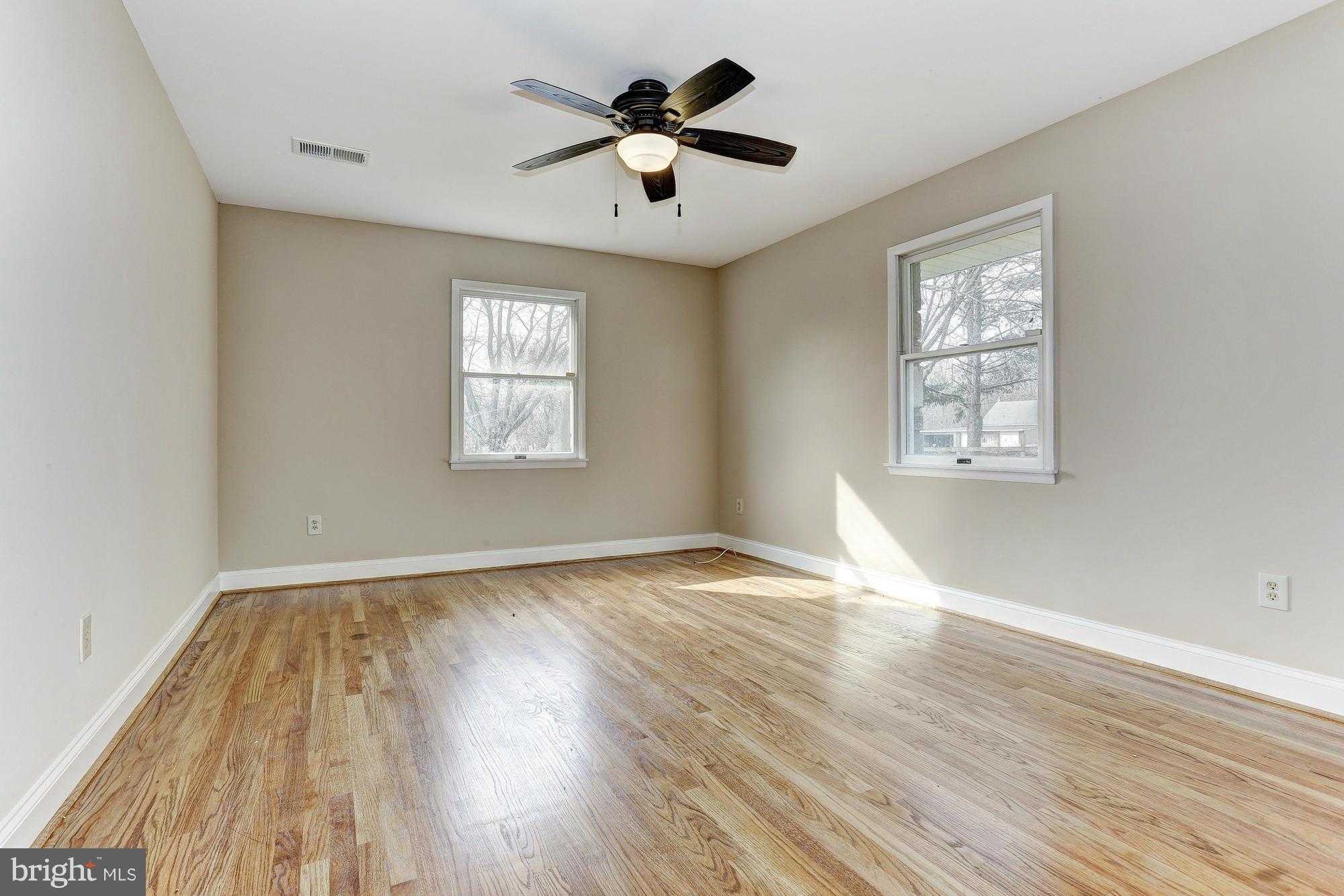 17425 Frederick Road Mount Airy, MD 21771 - Photo 16 of 27 Bedroom 2