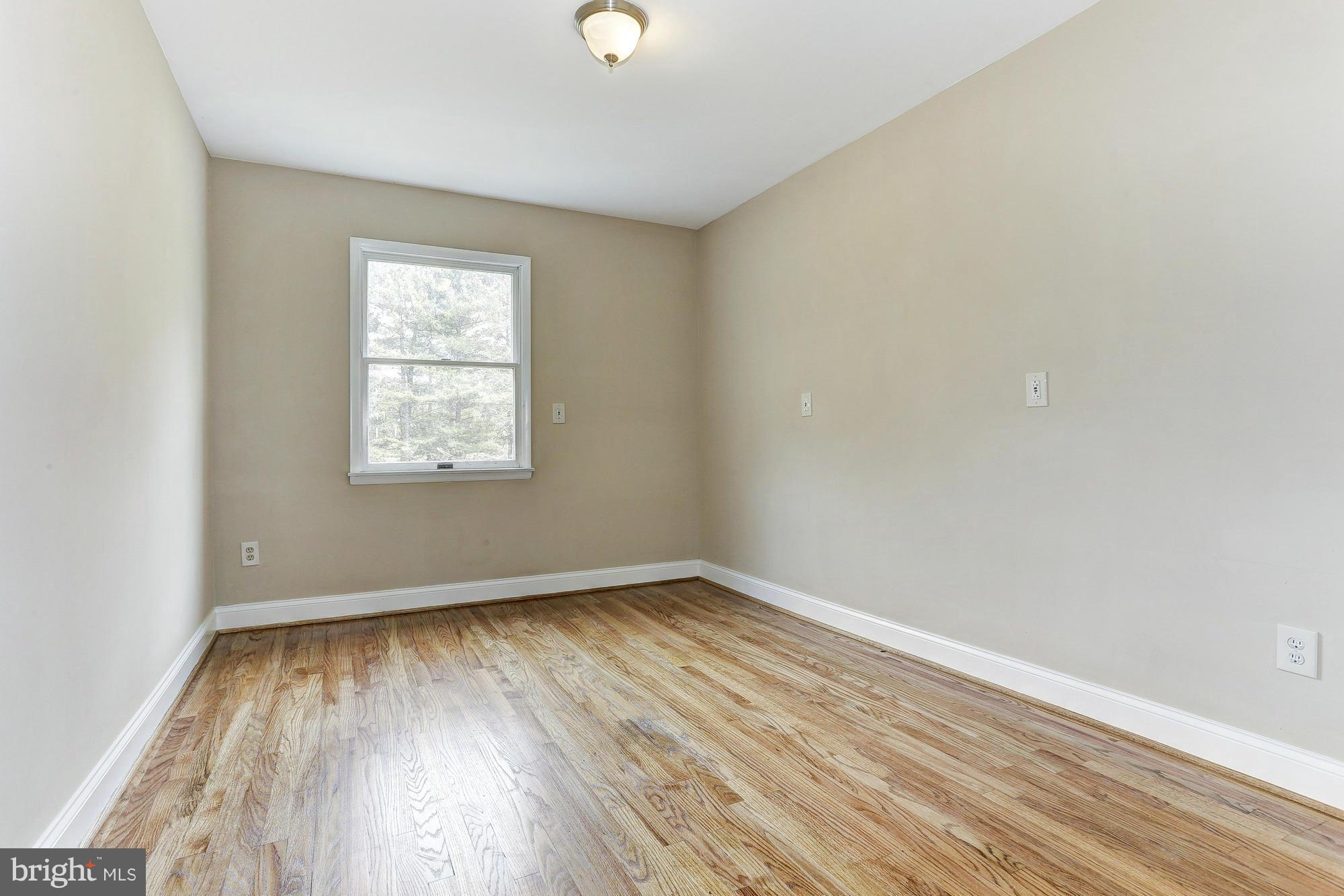 17425 Frederick Road Mount Airy, MD 21771 - Photo 18 of 27 Bedroom 4