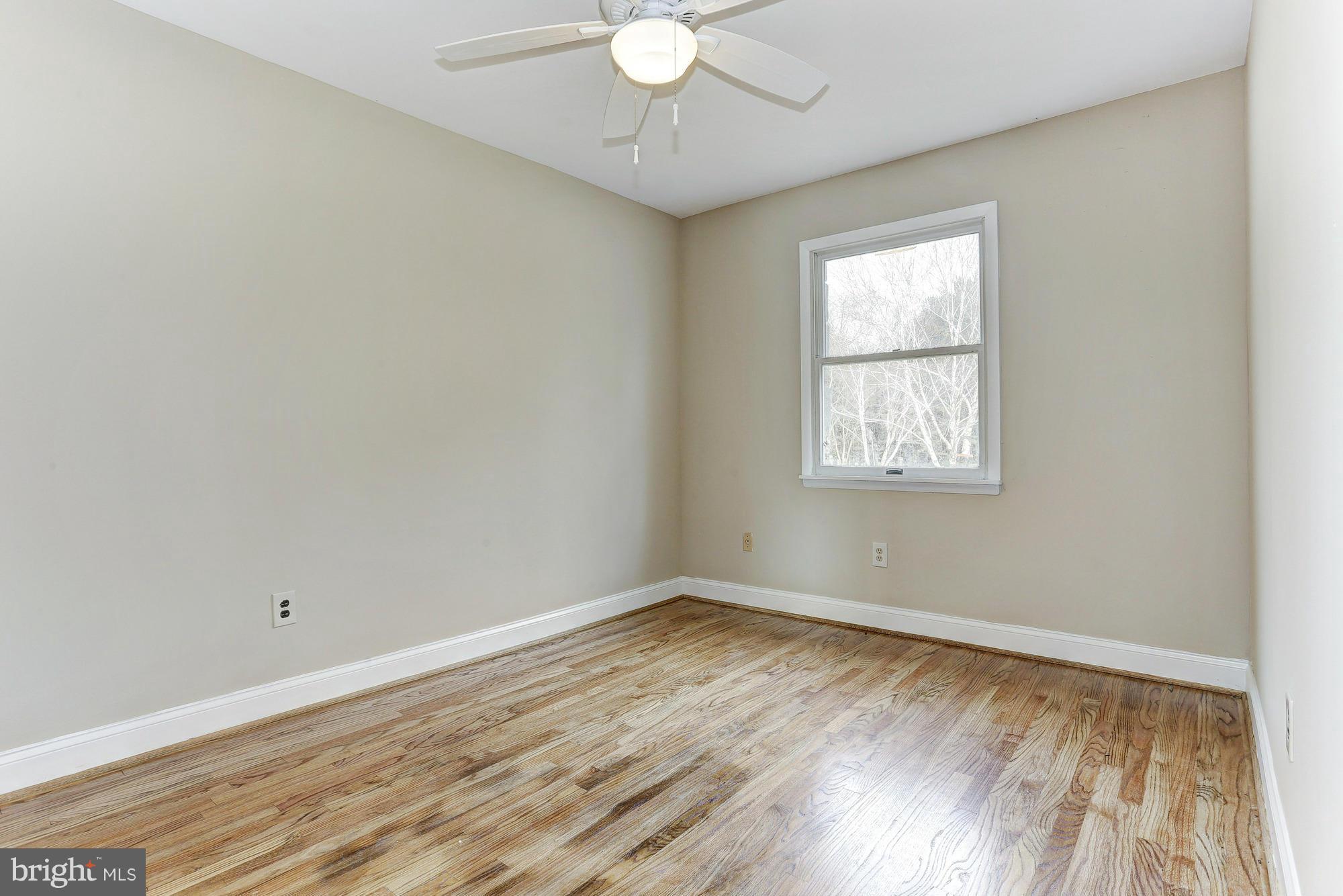 17425 Frederick Road Mount Airy, MD 21771 - Photo 20 of 27 Bedroom 5