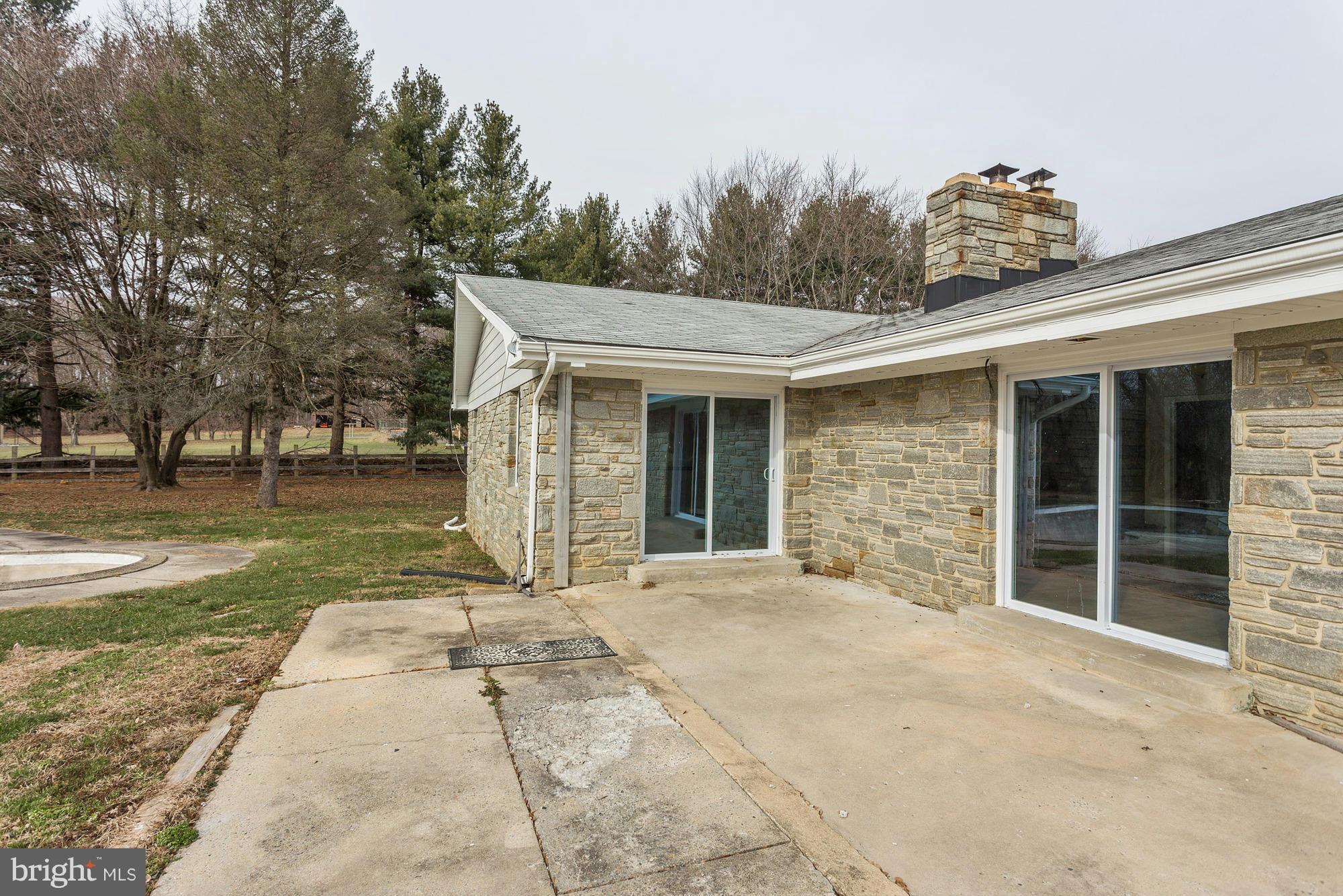 17425 Frederick Road Mount Airy, MD 21771 - Photo 25 of 27 Patio