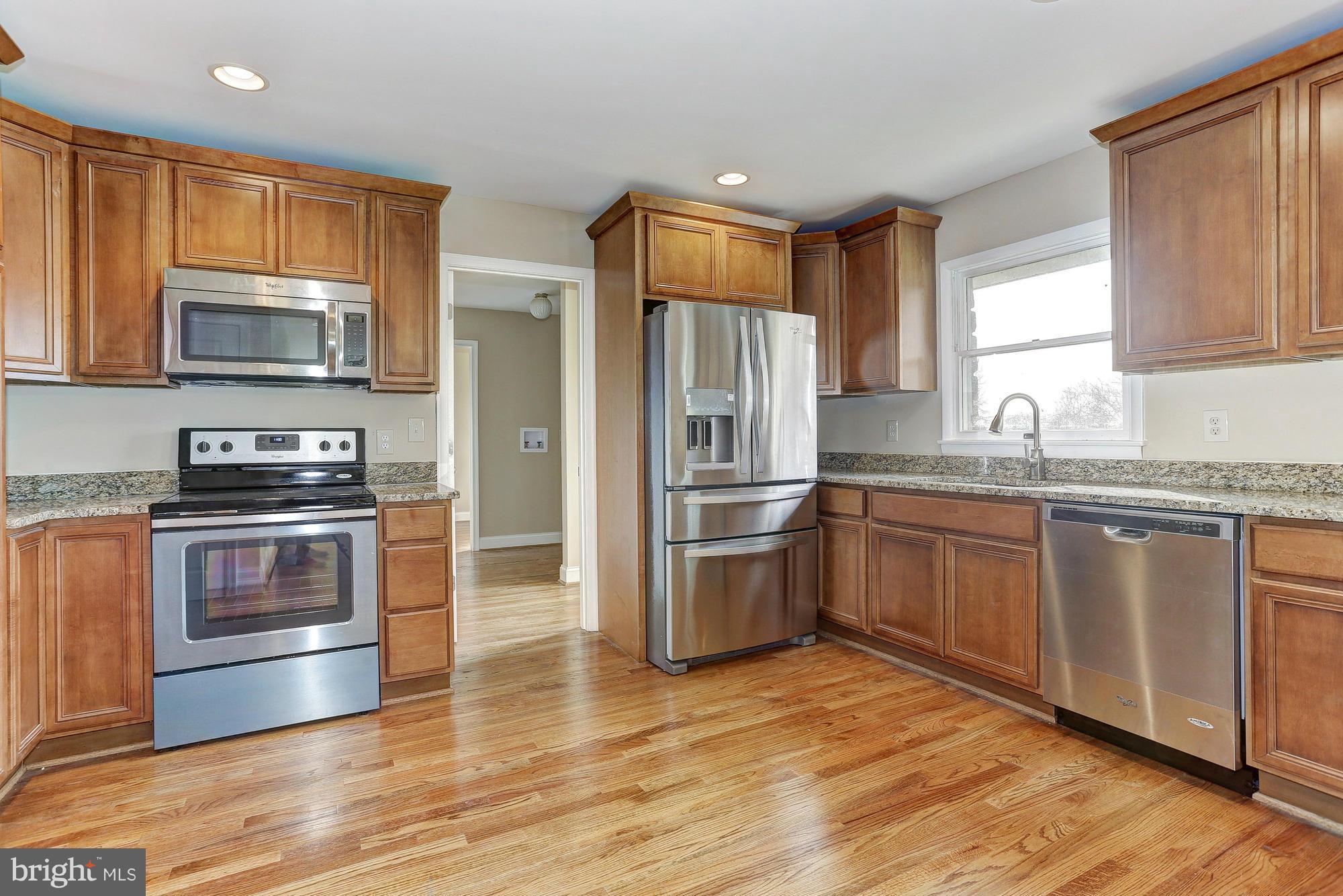 17425 Frederick Road Mount Airy, MD 21771 - Photo 9 of 27 Kitchen