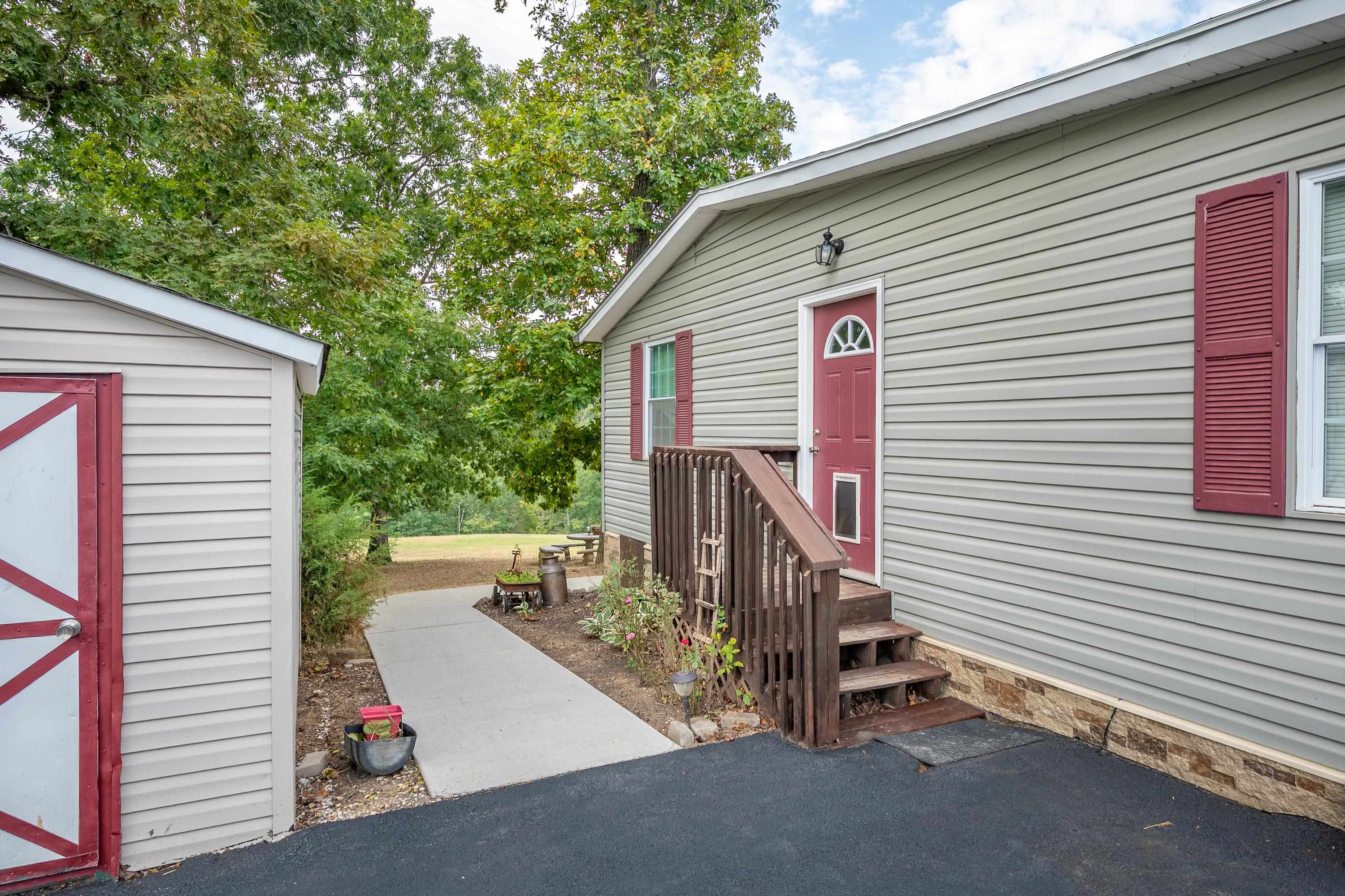 6007 Thornton Road Dublin, VA 24084 - Photo 7 of 105 Gallery Image 7