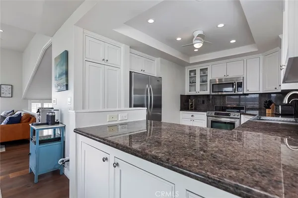 $6,500 | 319 Longden Lane, Solana Beach, CA 92075