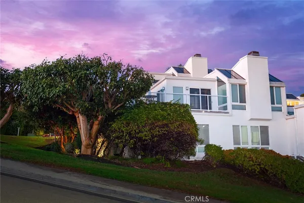 $6,500 | 319 Longden Lane, Solana Beach, CA 92075