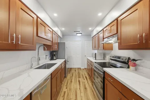 $350,000 | 1201 East Northshore Drive, Unit 125, Tempe, AZ 85283