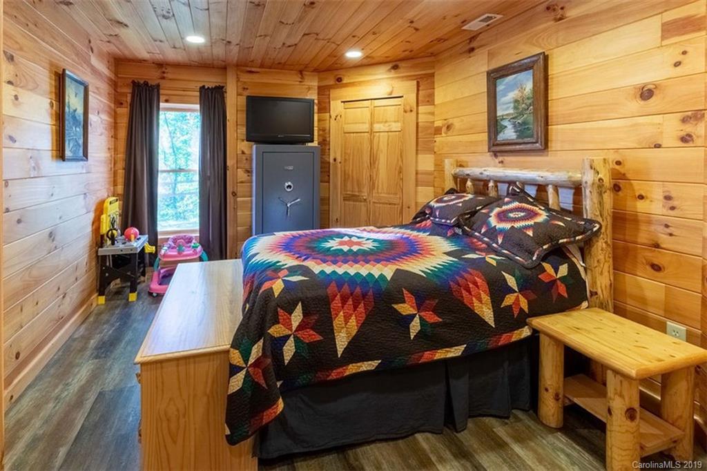 111 Cullowhee Heights Road Cullowhee, NC 28723 - Photo 35 of 44 Gallery Image 35