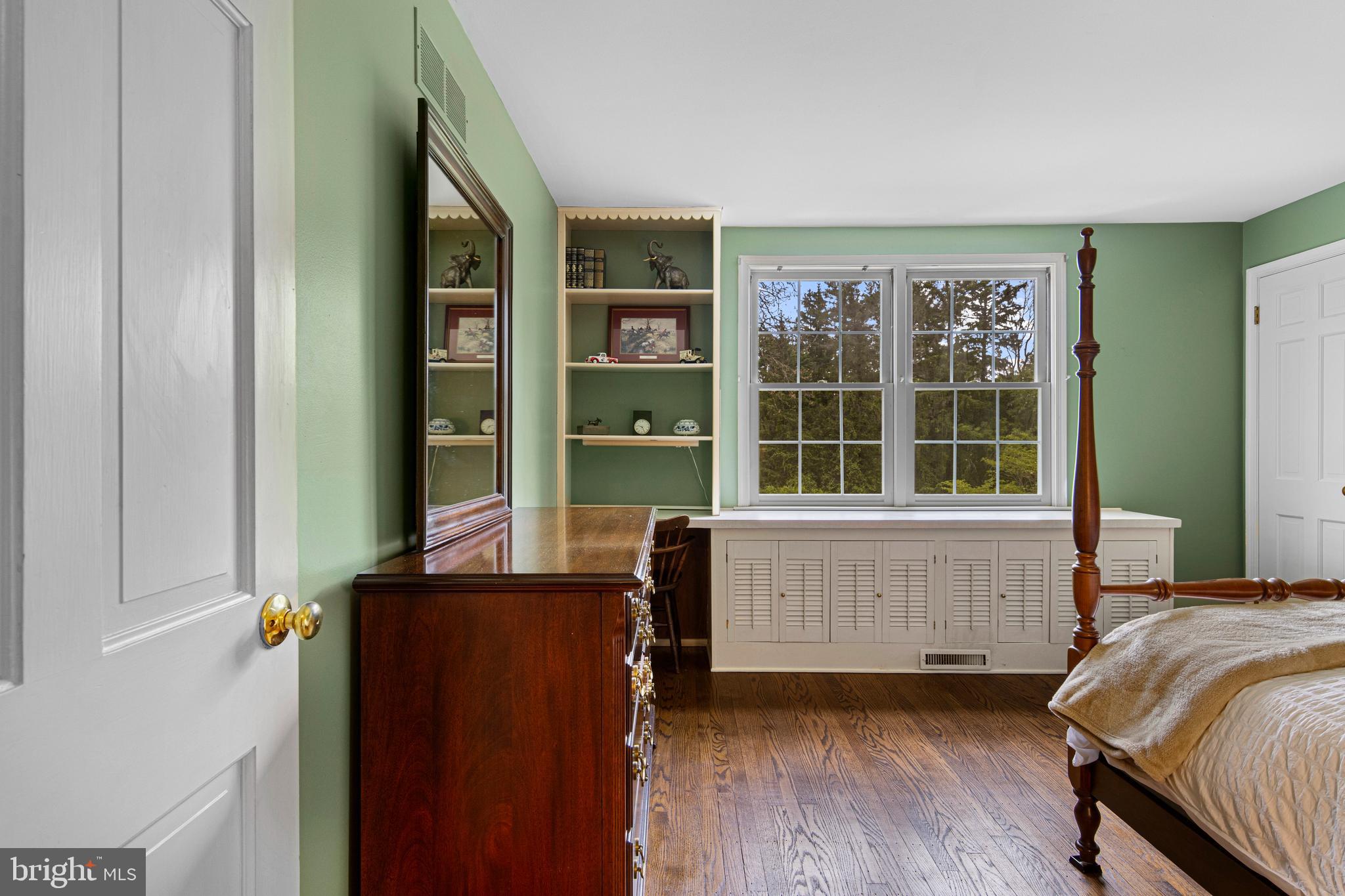 159 Gwynedd Manor Road North Wales, PA 19454 - Photo 26 of 34 Bedroom #3 w/built in shelving, double window