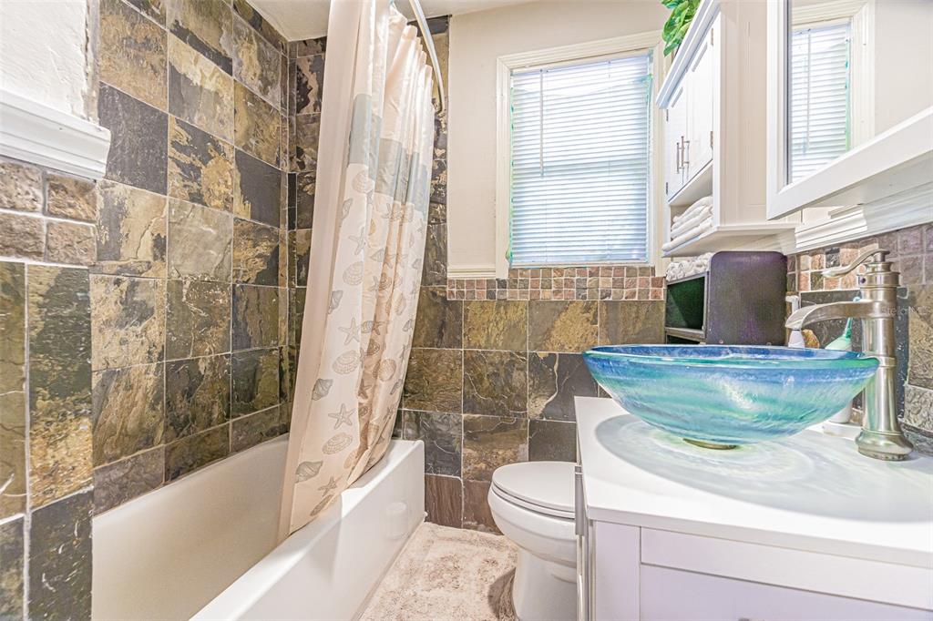 1024 Apache Trail Clearwater, FL 33755 - Photo 12 of 42