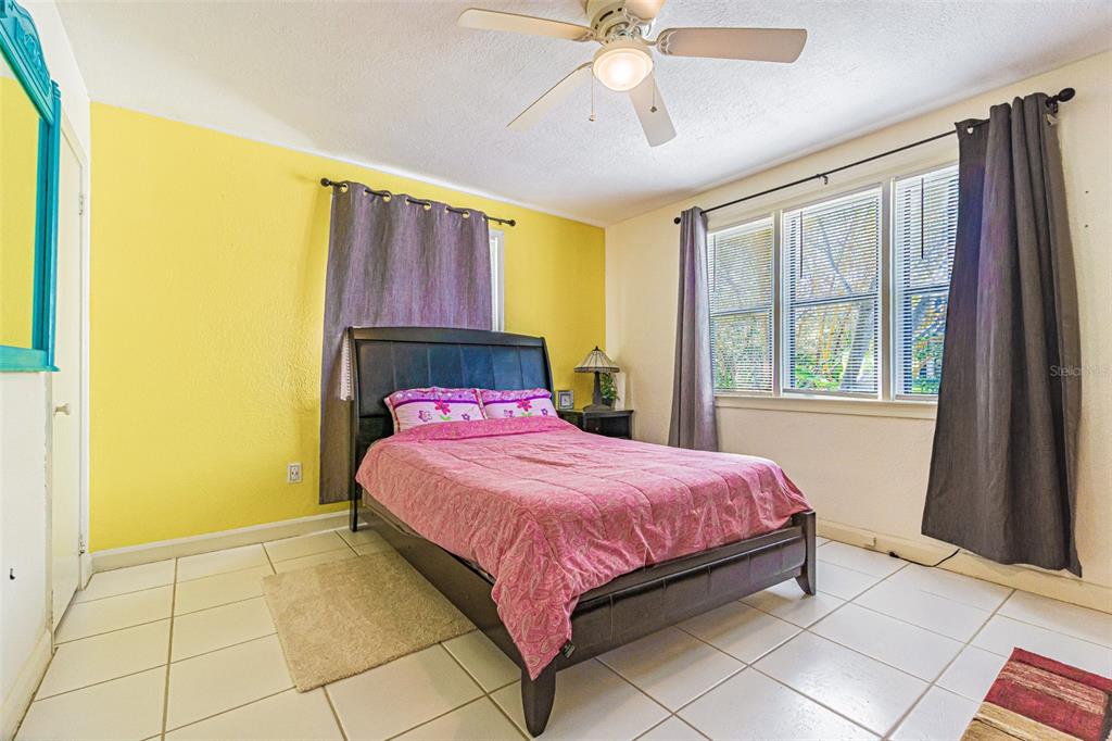 1024 Apache Trail Clearwater, FL 33755 - Photo 14 of 42