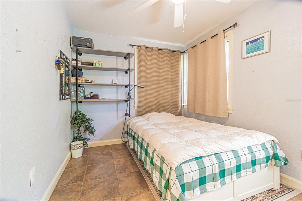 1024 Apache Trail Clearwater, FL 33755 - Photo 15 of 42