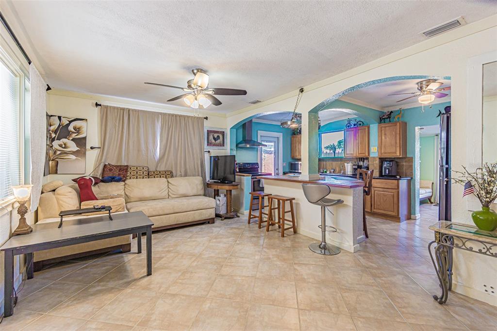 1024 Apache Trail Clearwater, FL 33755 - Photo 5 of 42