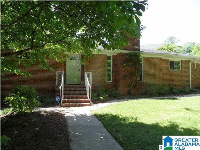 2112 Blue Ridge Boulevard Birmingham, AL 35226 - Photo 2 of 26