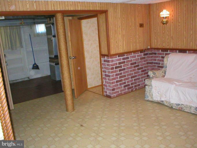 3455 Dunhaven Road Dundalk, MD 21222 - Photo 1 of 29 Interior (General)
