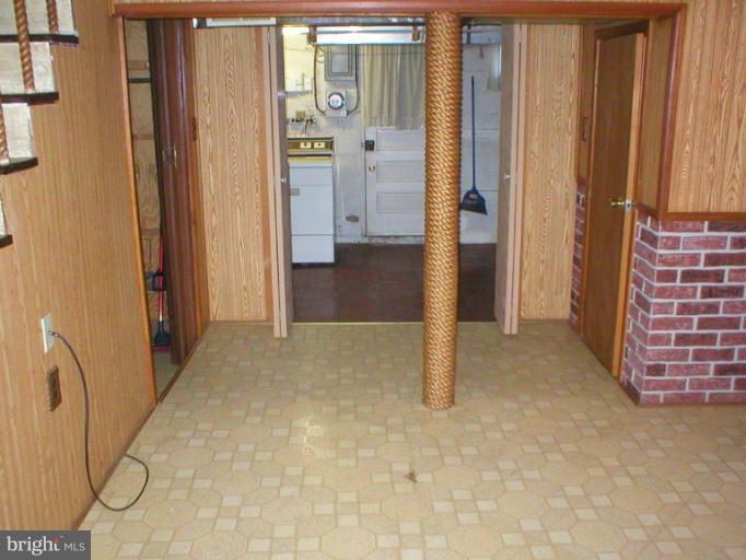 3455 Dunhaven Road Dundalk, MD 21222 - Photo 14 of 29 Interior (General)