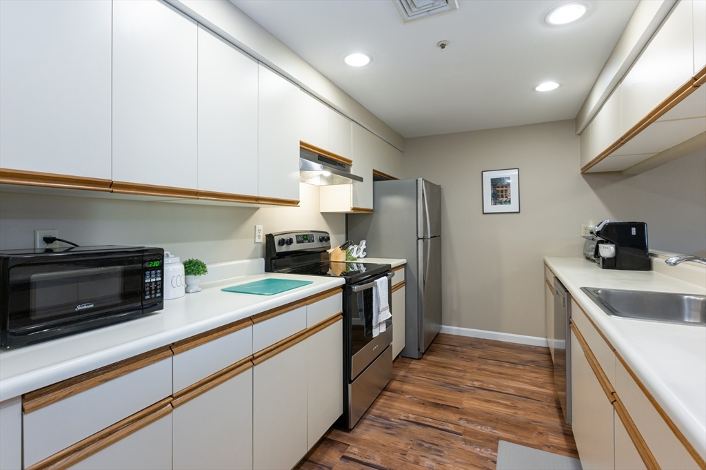 148 Main Street, Unit A307 North Andover, MA 01845 - Photo 4 of 26