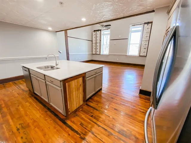 $2,000 | 507 West Main Street, Unit 202, Denison, TX 75020